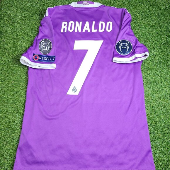 Cristiano Ronaldo Real Madrid 2016 2017 UEFA FINAL Away Soccer Jersey Shirt M - Picture 1 of 10